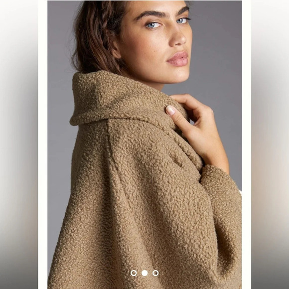 NWT Anthropologie Cape Sherpa Teddy Brown Snap Front Collared Poncho One Size - Picture 3 of 8